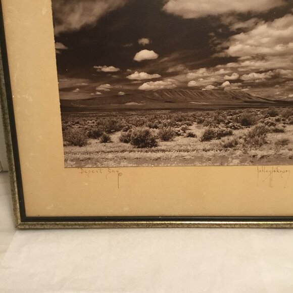 Vintage signed Robley Johnson photograph "Desert Sky" framed - Picture 3 of 14